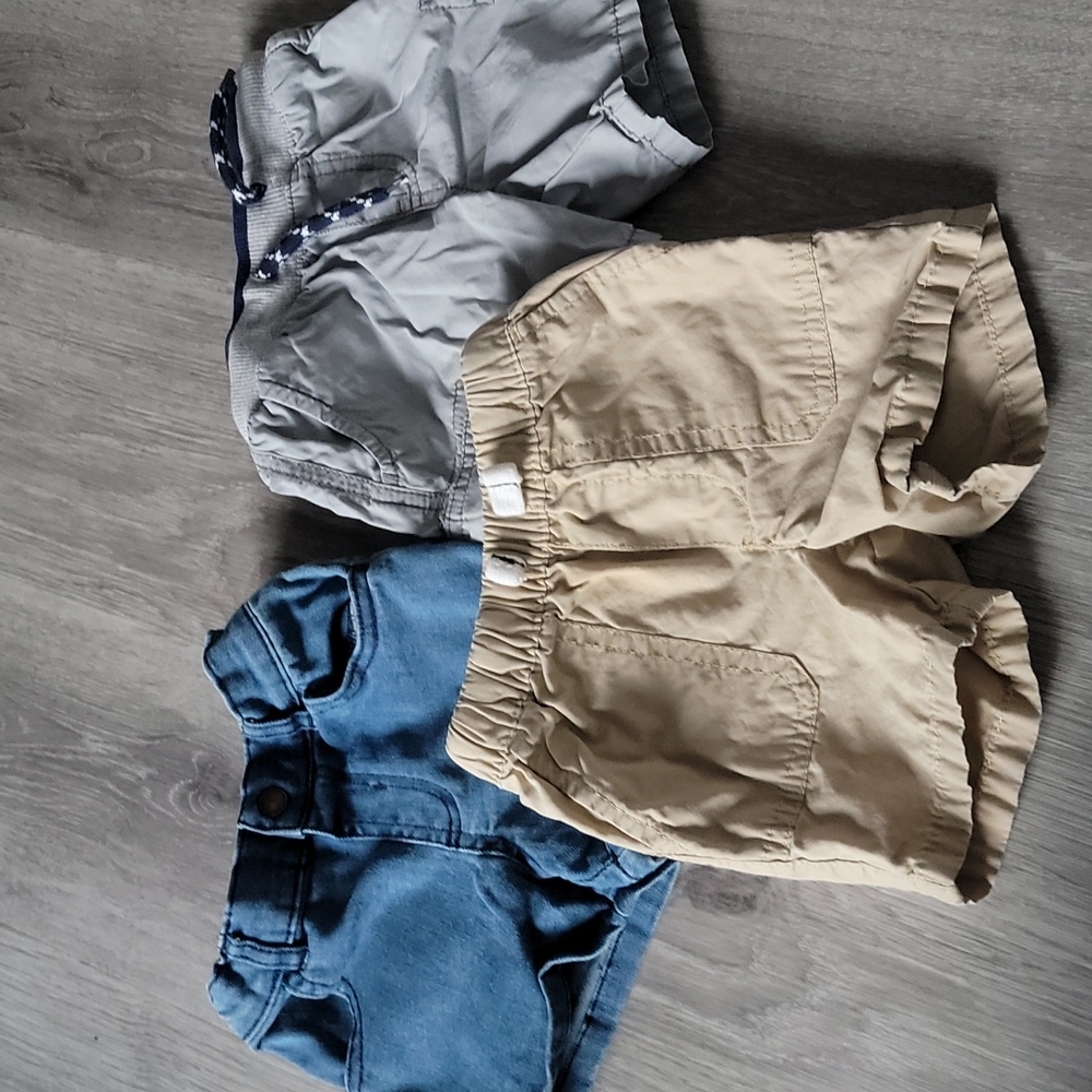 3 pairs of shorts 2 carters and 1 granimals